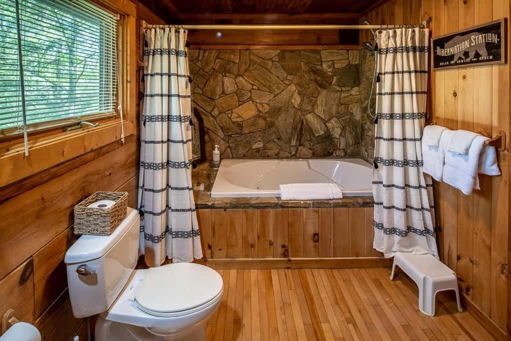 Cozy 'Grey Fox' Cabin Between Boone & Blowing Rock Buitenkant foto