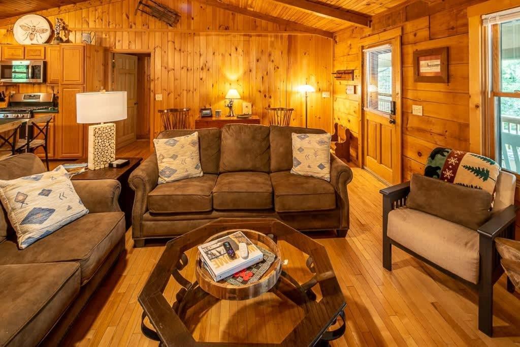 Cozy 'Grey Fox' Cabin Between Boone & Blowing Rock Buitenkant foto